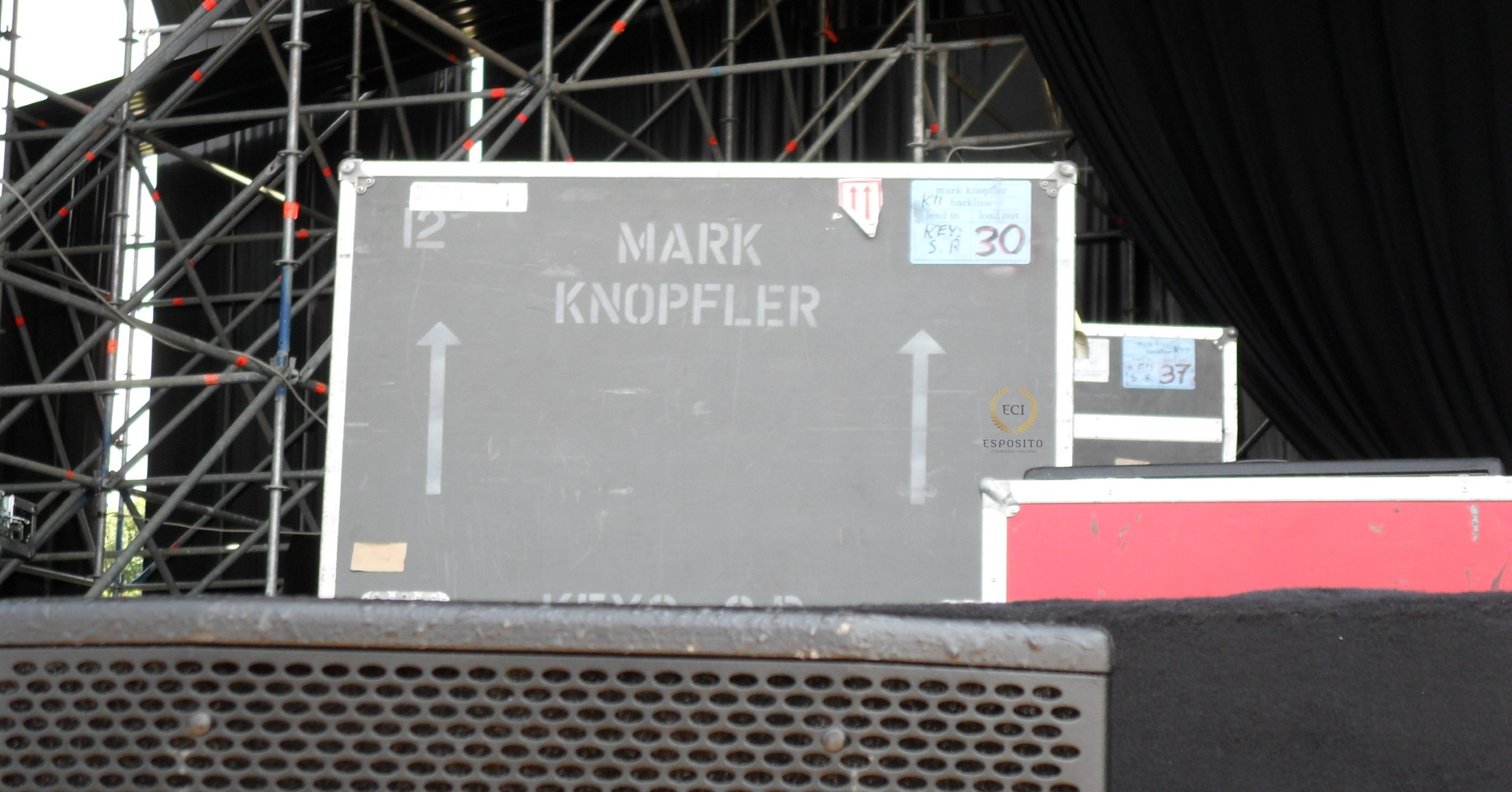 Case Mark Knopfler - Get Lucky Tour (Milão - Itália)