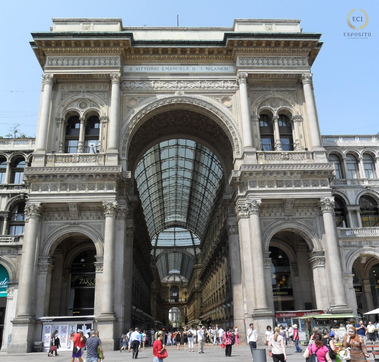 Galeria Vittorio Emanuele - Praça do Duomo (Milão - Itália)