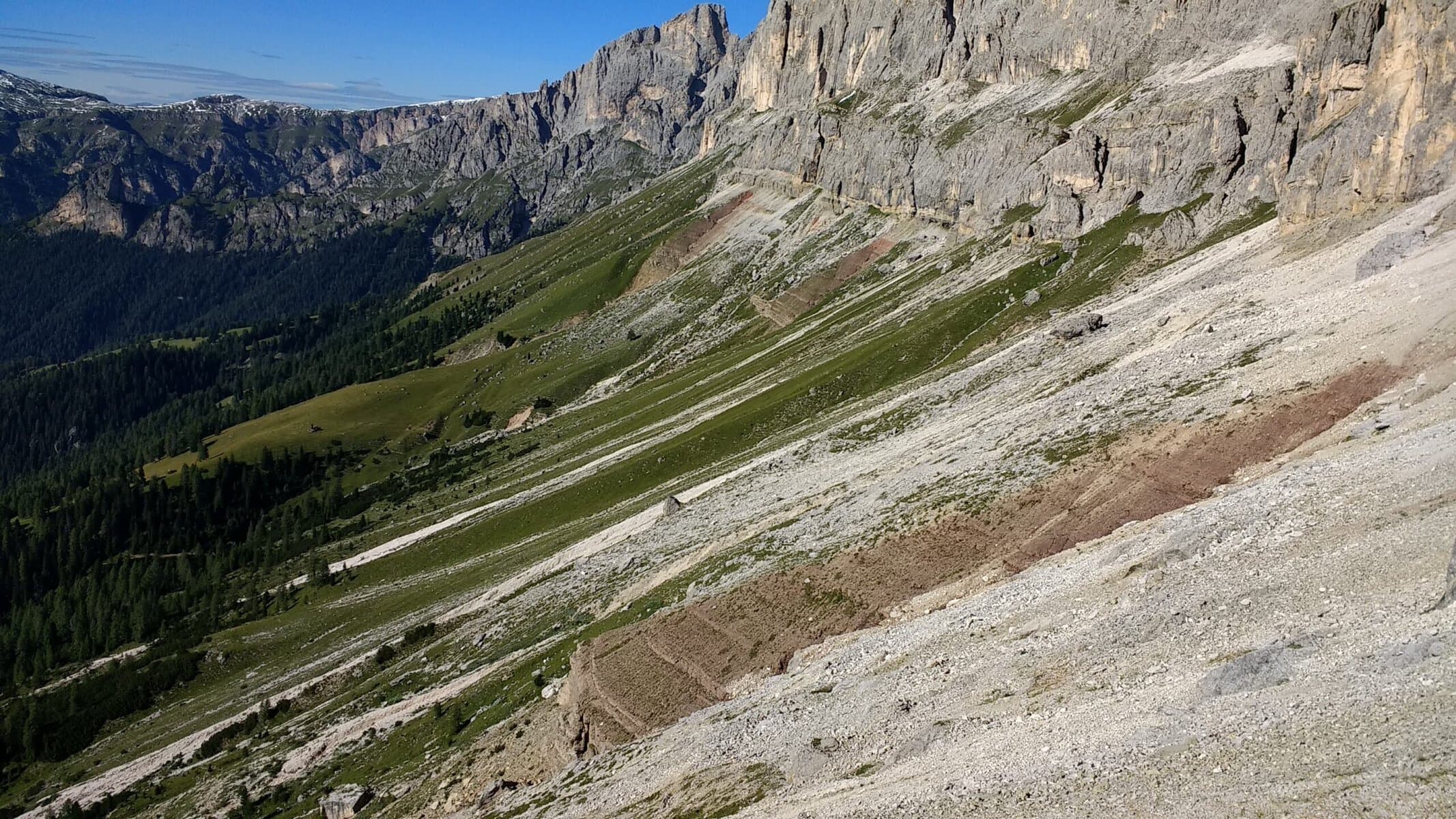 Dolomitas Trentinas - Rosengarten - Cores (Bolzano - Itália)